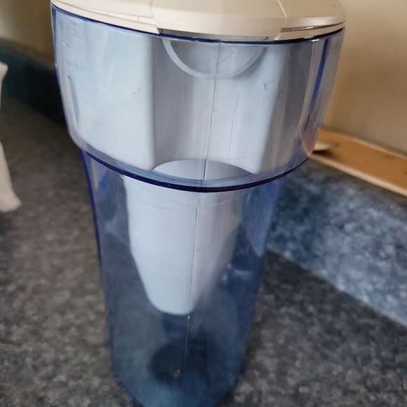 ZeroWater Blue Water Filter - Picture 4 of 7